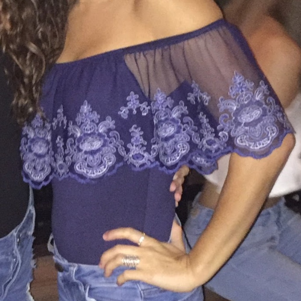 Off the shoulder lace detail bodysuit
